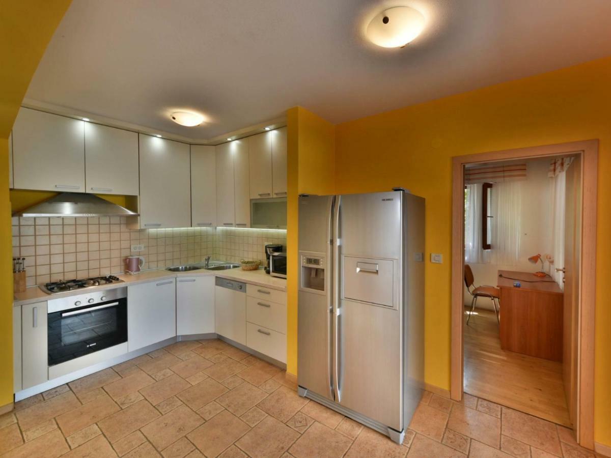 Villa Yellow House By Interhome Diklo Eksteriør billede